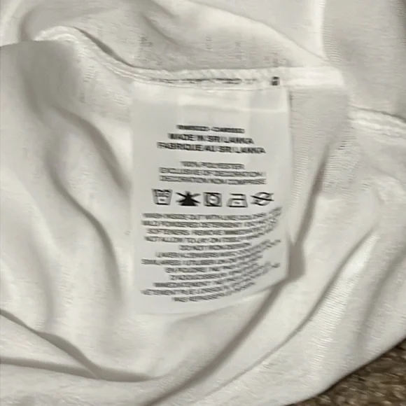 NWT Men's Nike Dri-FIT Miler NYC Running Shirt, White, L DN7509 100 - Picture 4 of 6